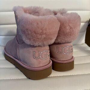 Ugg Mini Bling Pink Boots Booties sz 8